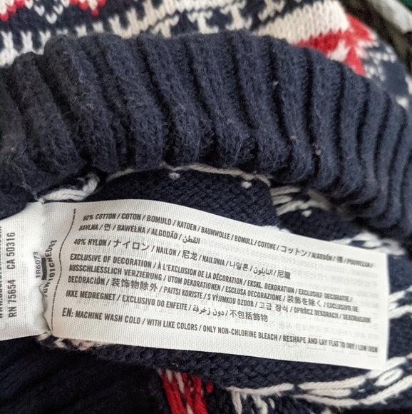 Abercrombie & Fitch Christmas Sweater - Picture 6 of 8